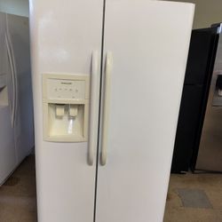 Frigidaire Side By Side 