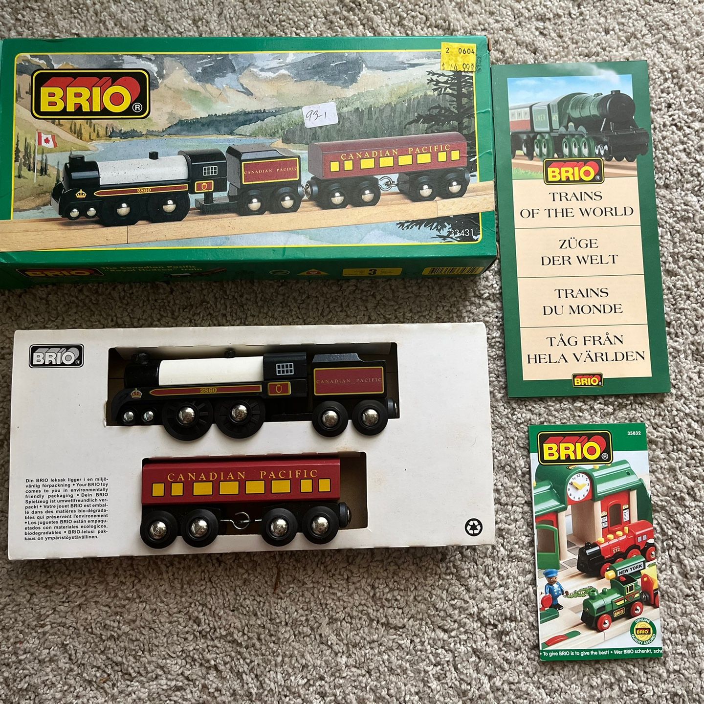 BRIO ! CANADIAN purchases PACIFIC! Wooden trains of the world 33431! With box like new