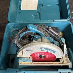 Makita Skill Saw 