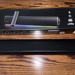 Sound Blaster GS5 RGB Gaming Soundbar, Speaker - Open Box