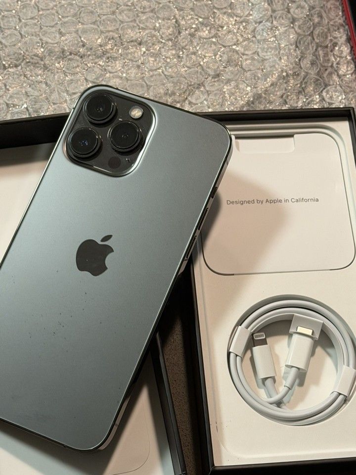 iPhone 13 Pro Max 512GB AT&T and Cricket