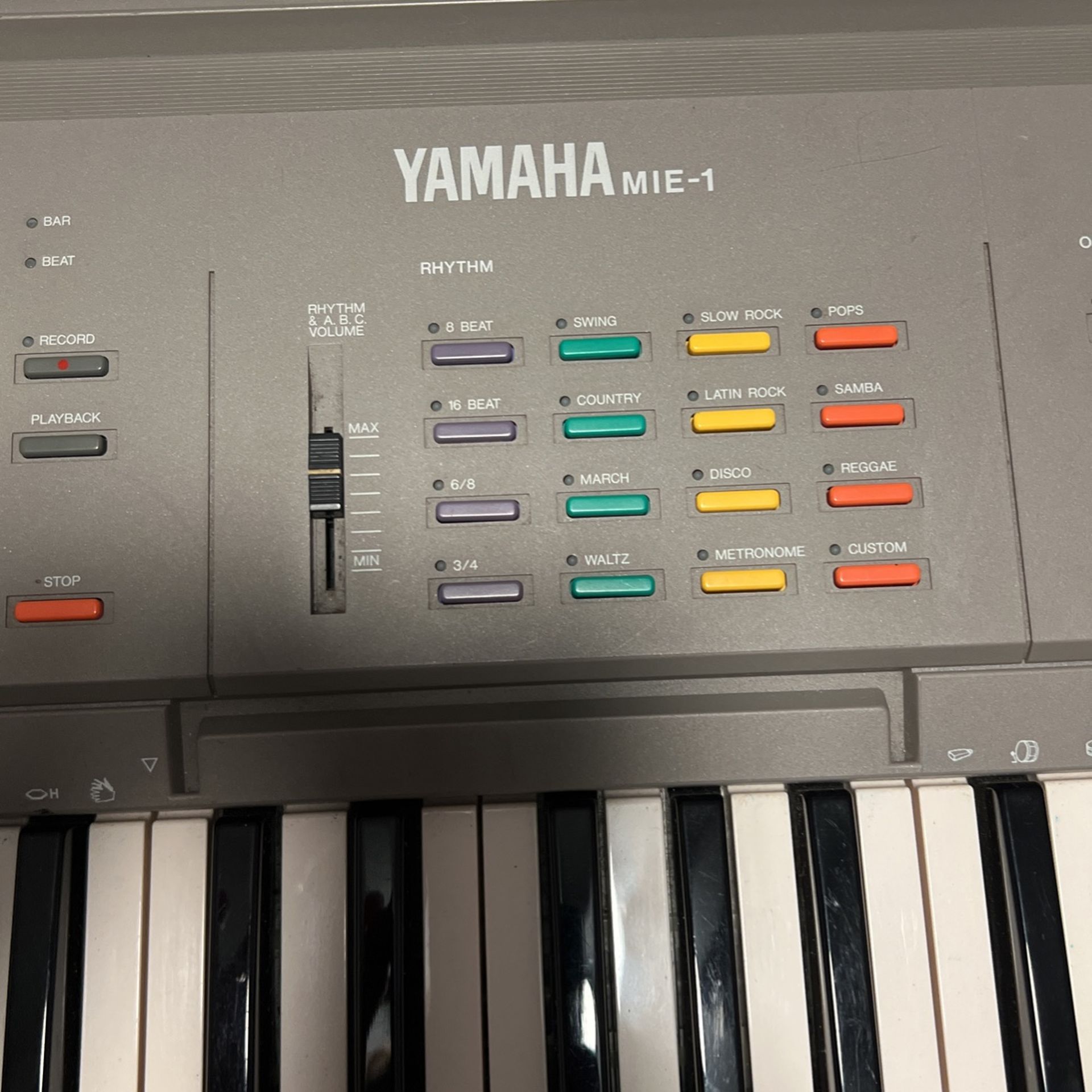 Yamaha MIE-1 Keyboard Vintage