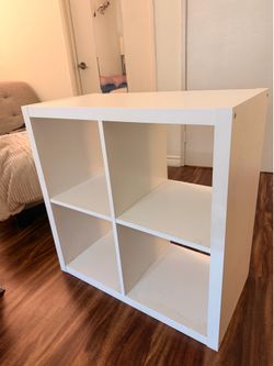 4 Cube White Cabinet
