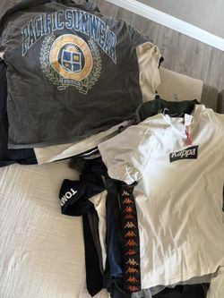 Lot Of 40 Men’s Shirts (Sizes S, M, L)