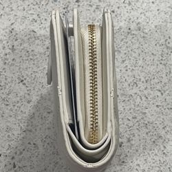 Kade Spade Medium Bifold Wallet