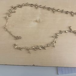 Decorative Costume Jewelry Necklace 