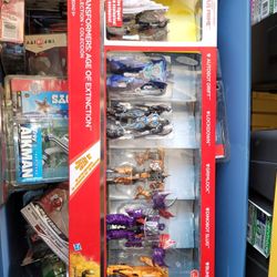 Transformers Collectible Set **NEW**