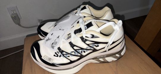 SALOMON SHOES WOMEN SIZE 8