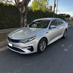 2020 KIA Optima