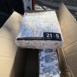 Honest Size 5 Diapers 84ct