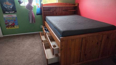 Bed and mattress