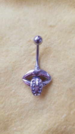 Belly button jewelry
