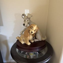 Disney big fig figurine Statue