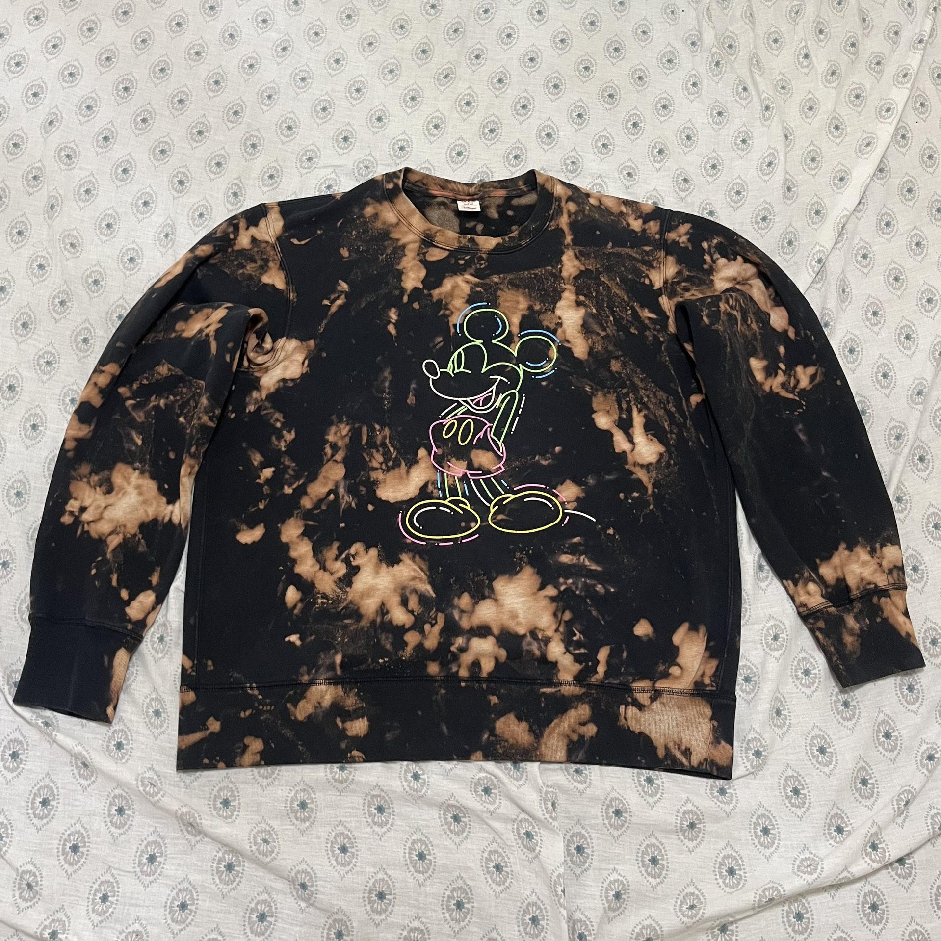UNIQLO x DISNEY Black Neon Bleached Mickey Graphic Pullover Sweatshirt Mens L