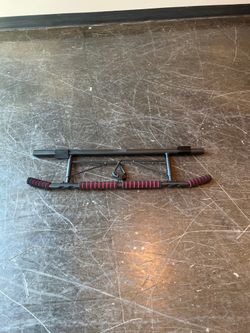 Durable Metal Doorway Pull-Up Bar with Red Grips