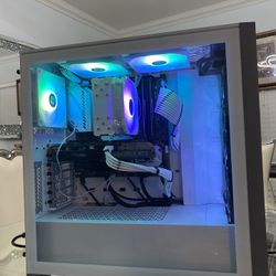 TRADING/SELLING White RGB 1440P Gaming & Streaming PC | i5 11400 | RTX 3060 12gb | DDR4
