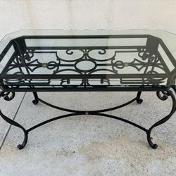 HIGH QUALITY IRON BASE DINING TABLE WITH THICK BEVELED POLISHED GLASS TOP CAN DELIVER LOCAL 