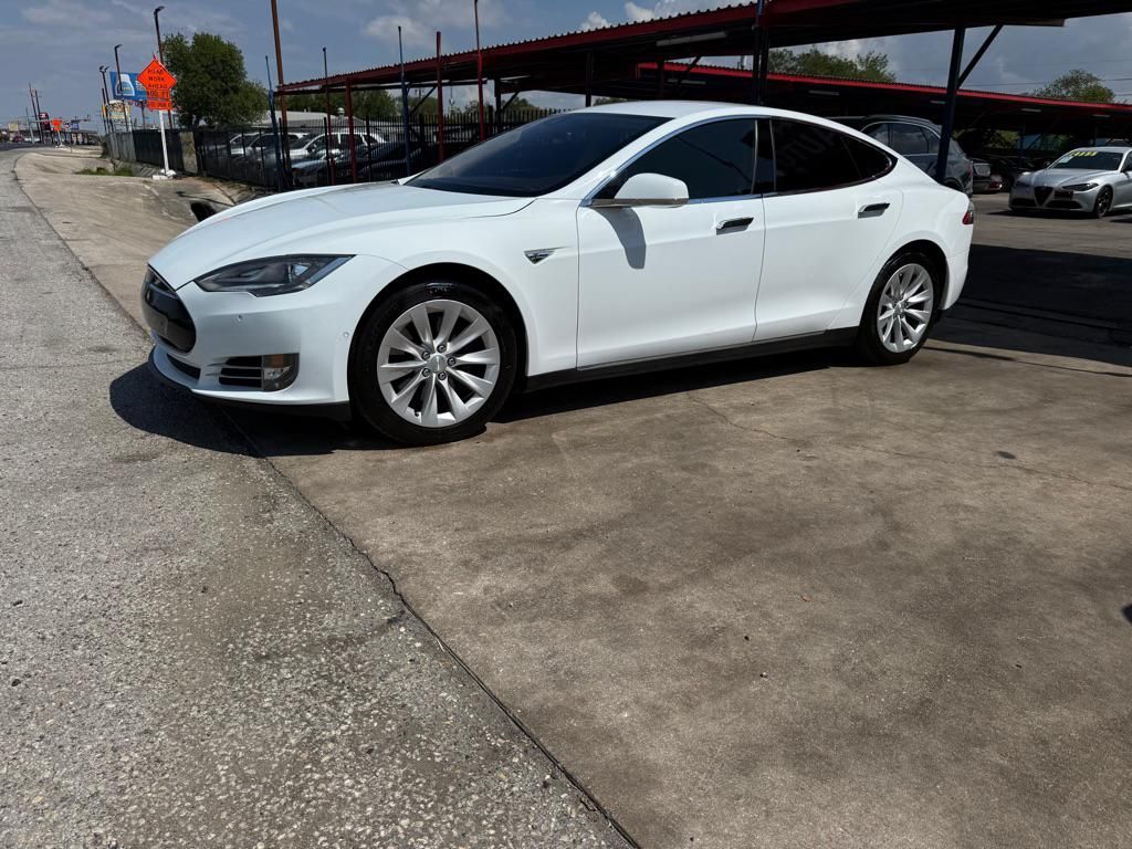 2015 Tesla Model S