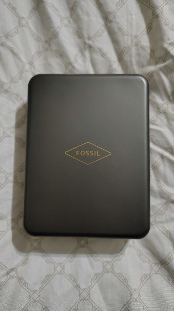 Fossil Wallet 