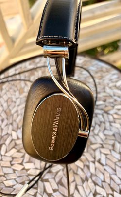Bowers & Wilkins P5 Premium Headphones