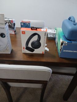 Jbl head phones