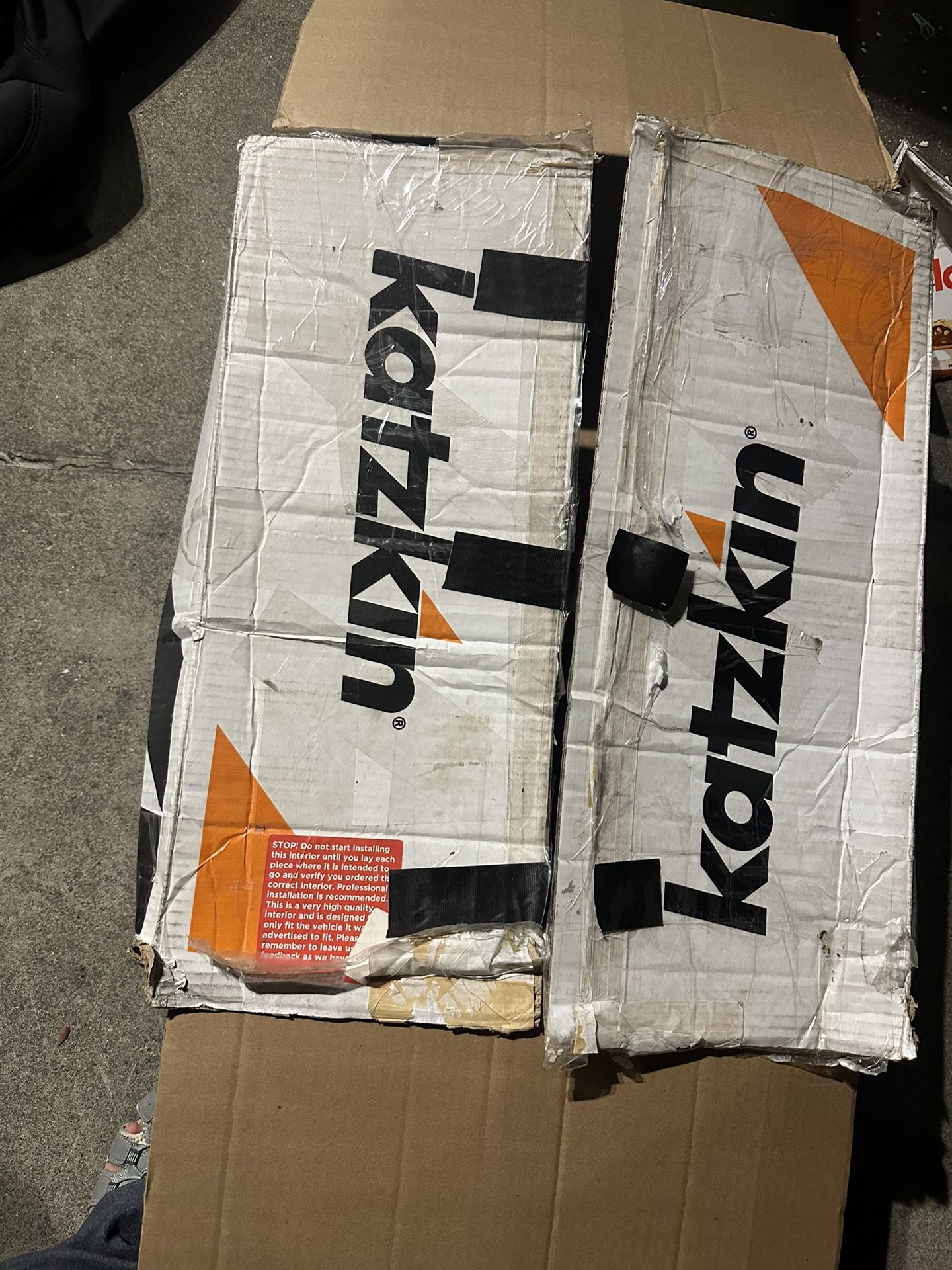 Jeep Wrangler 4 door Katzkin cloth Interior (JK body with front seat SRS airbags) (2 row