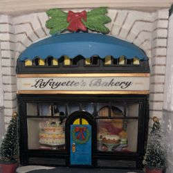 Lafayette’s Bakery 3-D Scene Department 56