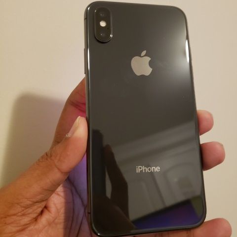 iPhone X  , 256GB  , Unlocked   for all Company Carrier ,  Excellent Condition  Like New 