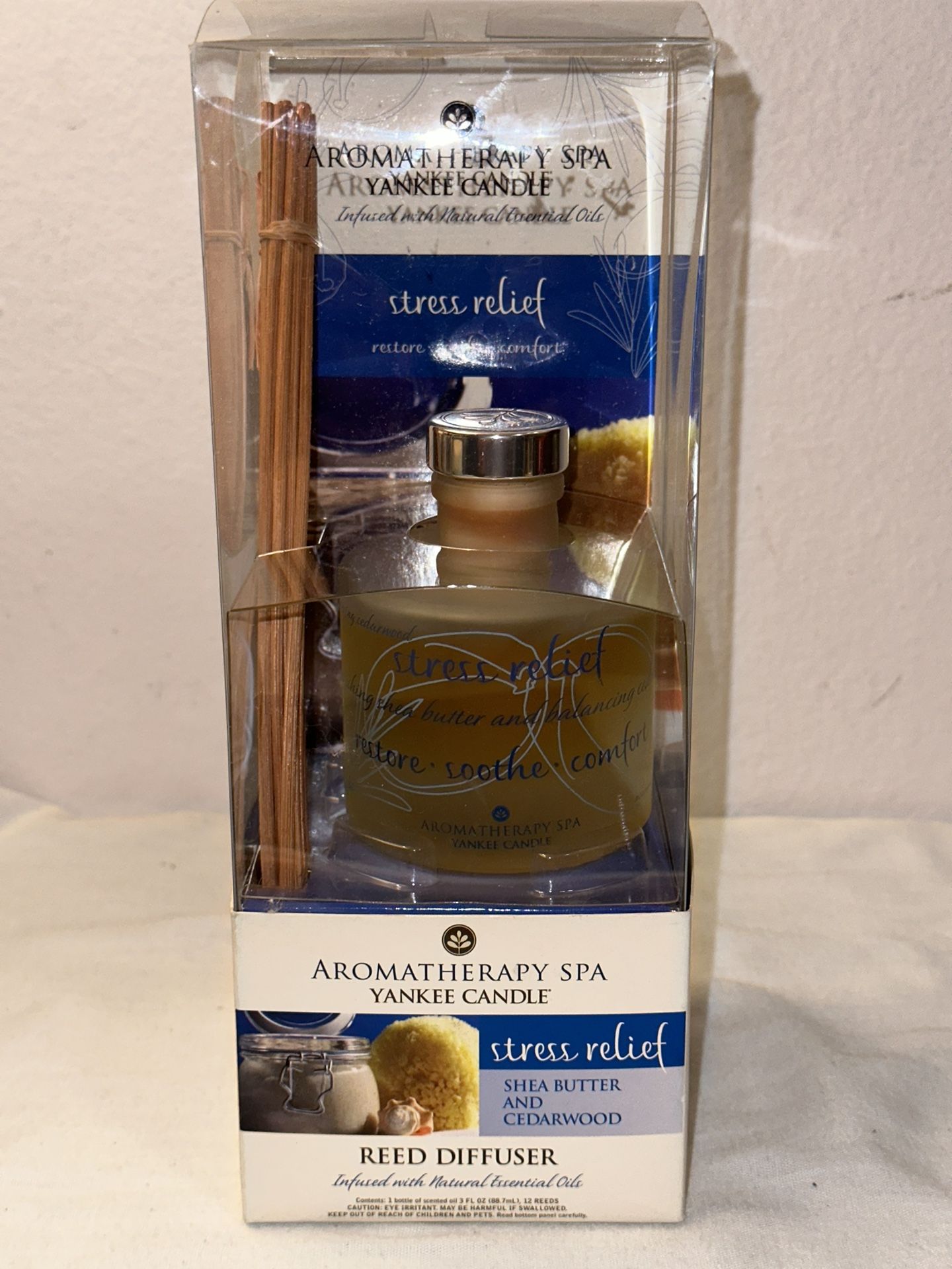 Yankee Candle Aromatherapy Stress Relief Shea Butter & Cedarwood Reed Diffuser