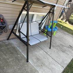 Canopy Patio Swing 