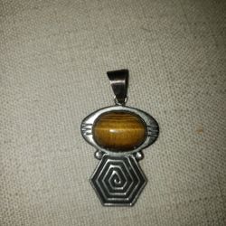 Pendant With Tiger Eye Stamp 925