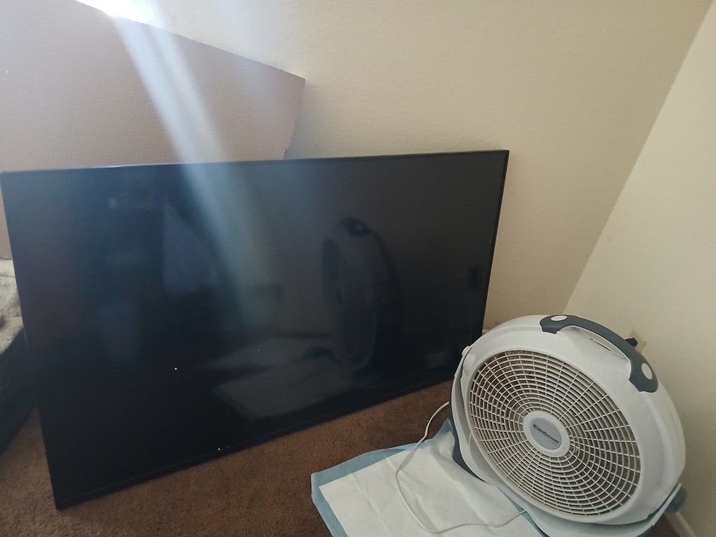 Roku TV 65 Inches