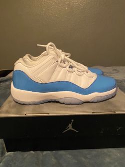 Air Jordan 11 Retro Low University Blue