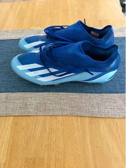 Soccer Cleats Size 11