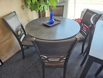 BRAND NEW GRAY ROUND 47" x30"H DINING TABLE + 4 GRAY LINEN CHAIRS