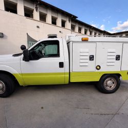 2012 Ford F-250 Super Duty – 2WD – Utility / Work Ready – Fully Equipped