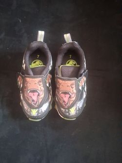Dino shoes