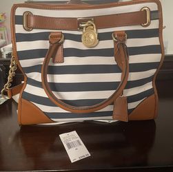(Make An Offer !)MICHAEL KORS TOTE BAG