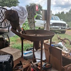 Antique Cast Iron Blacksmith Forge Blower