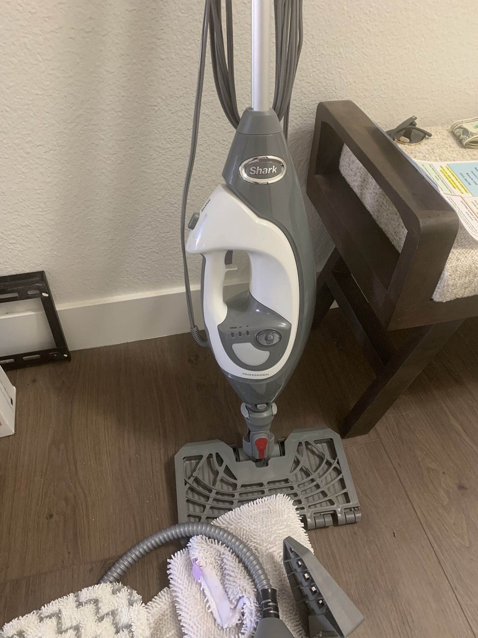 Shark Lift Away Pro Steam Mop