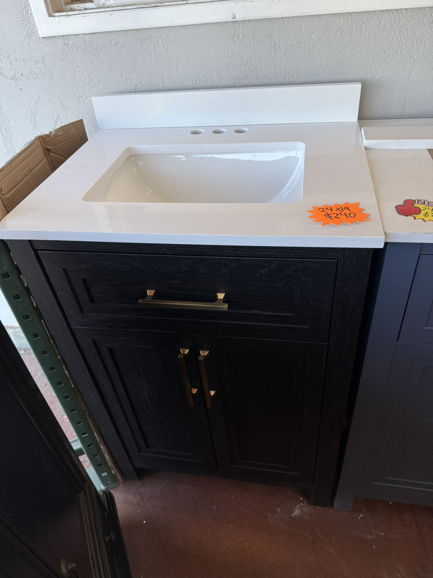 Beaufort 24 in. Single Sink Black Bath Vanity with White Engineered Stone Top