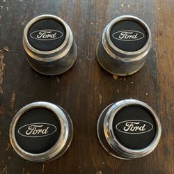 Ford Ranger Pickup XLT Center Wheel Caps