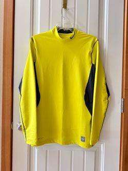 NIKE pro hyper warm stretch dri-fit men's M never been worn