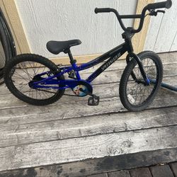 Specialized Hotrock 20 Kids Bike