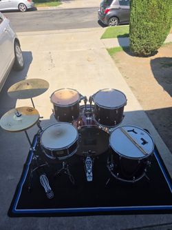 Vintage pearl drumset