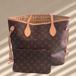 L⭐️V Purse 👛 Bag 👜 Cartera 