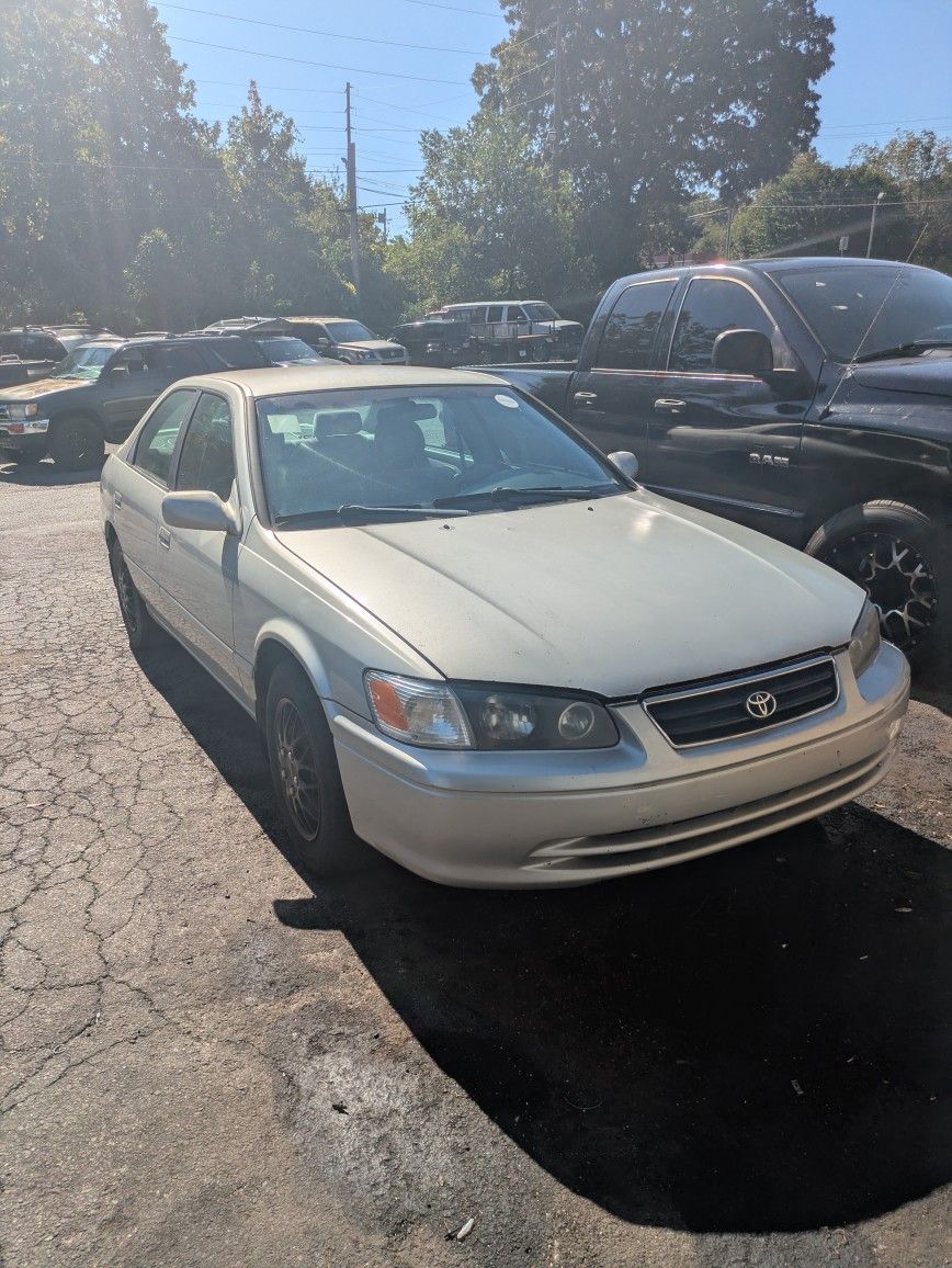 2001 Toyota Camry