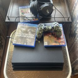 PS4 PRO 1 TB 