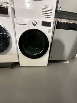 LG Ventless Heat Pump Dryer – Model DLHC1455W – Like New