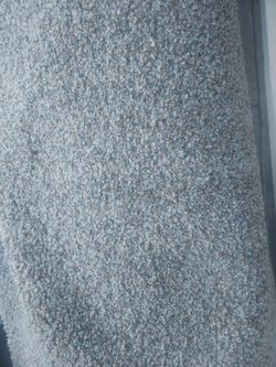 Carpet Gray's Multi Color 12x35 Muy Buena Carpet